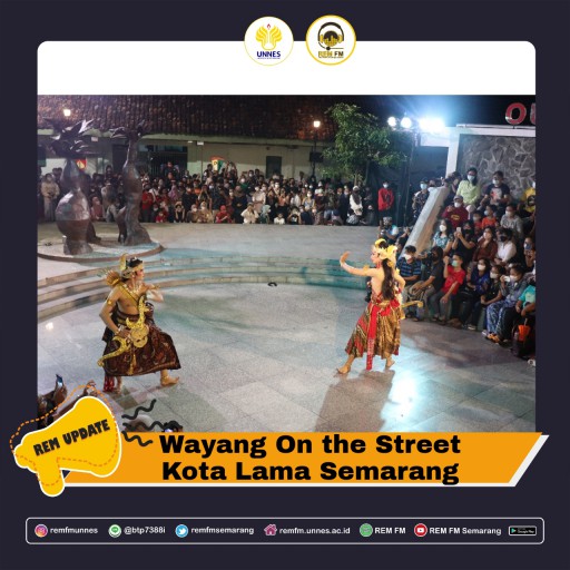 Pertunjukan Wayang On the Street di Kota Lama Semarang
